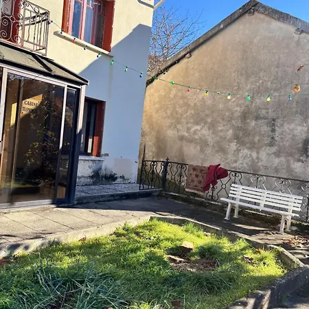 Hébergement de vacances Maison De Famille *